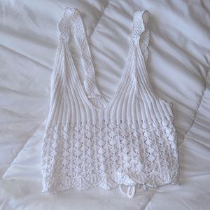 White crochet top :)